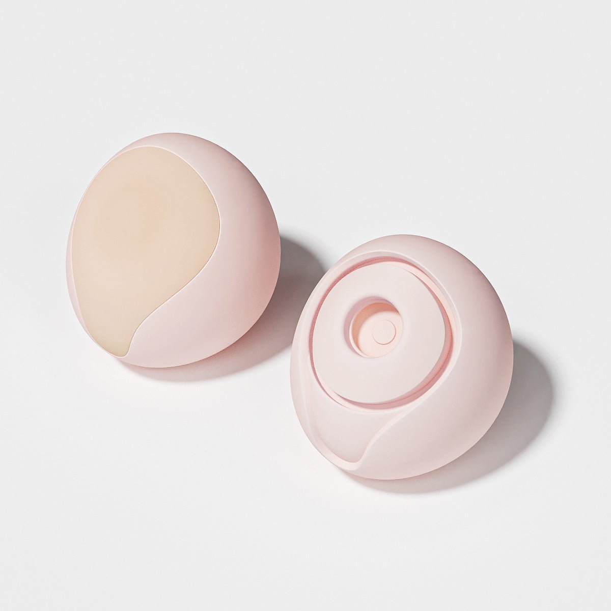 BeYourLover Peach Clit Sucking Vibrator - Wet Master