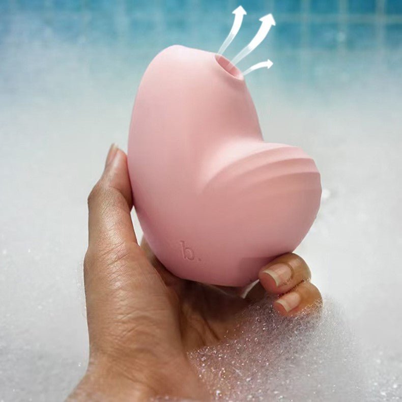 Biird Namii Clit Sucking Vibrator - Wet Master