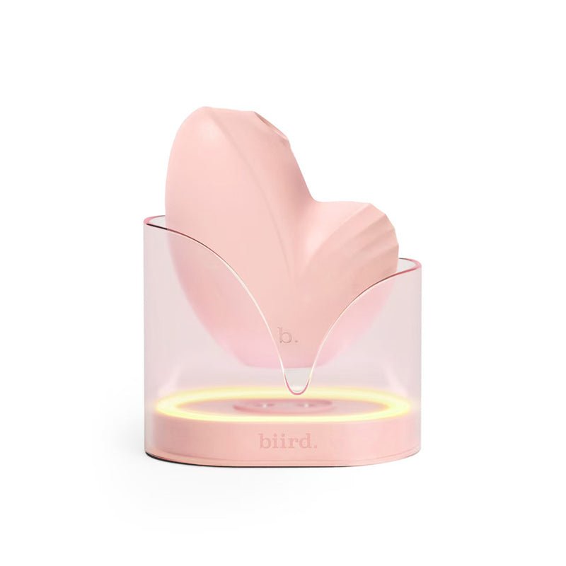 Biird Namii Clit Sucking Vibrator - Wet Master