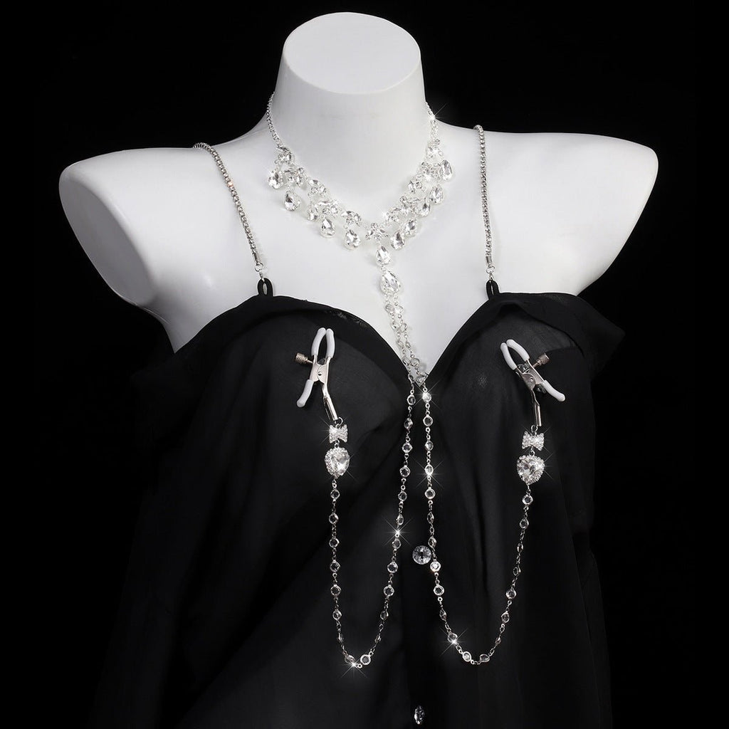 Heart & Bow Crystal Chain Nipple Clamps with Collar - Wet Master