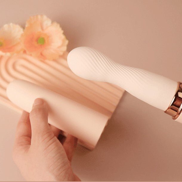 MEESE Mini Bendable Thrusting & Vibrating Sex Machine - Wet Master