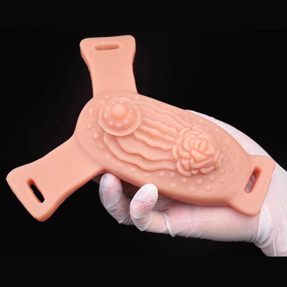 Molly Realistic Vibrating Sex Grinder - Wet Master