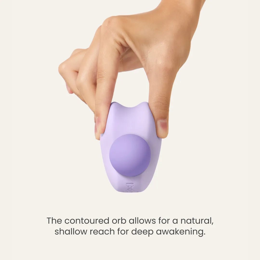 OSUGA Nimbus Clitoral Vibrator - Wet Master