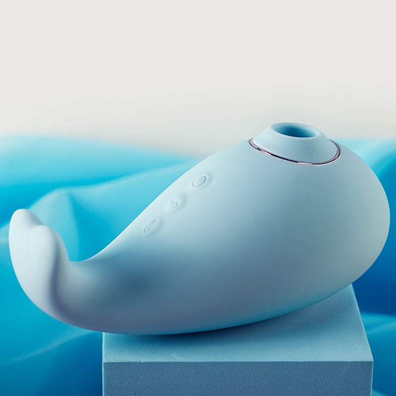 Whale Tongue-Licking & Sucking Clit Vibrating Egg - Wet Master