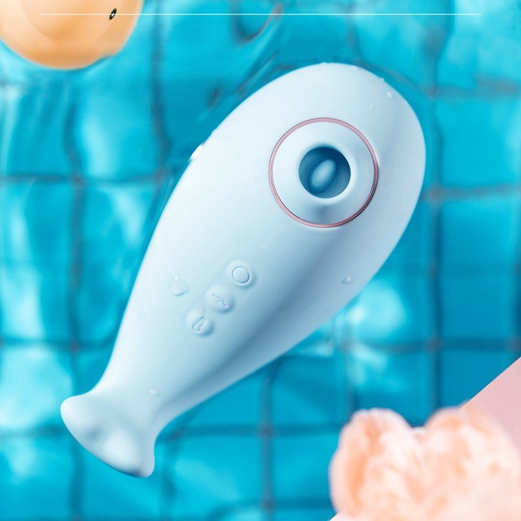 Whale Tongue-Licking & Sucking Clit Vibrating Egg - Wet Master